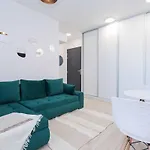 Nesto- Brand New With Free Parking! Apartment Bratislava