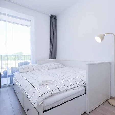Nesto- Brand New With Free Parking! Apartmán Bratislava