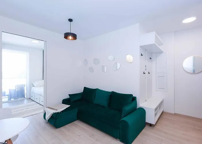 Lägenhet Nesto- Brand New With Free Parking! Bratislava