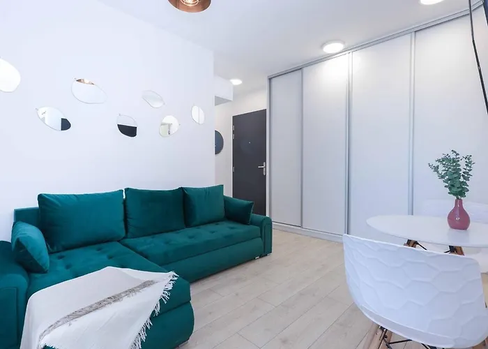 Nesto- Brand New With Free Parking! * Bratislava